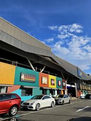 Singapore Expo (D16), Retail #451193251